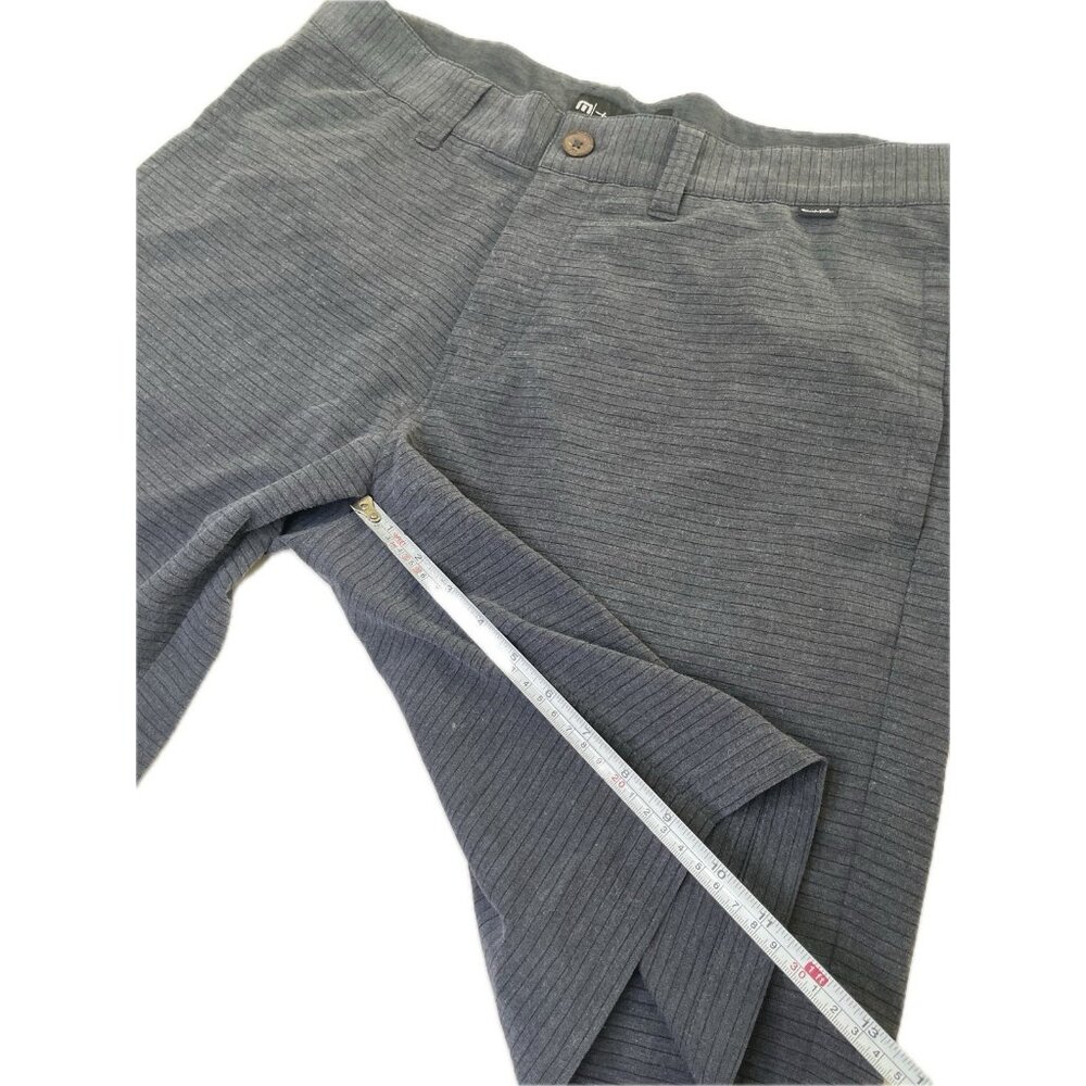 Travis Mathew Shorts Mens 34” L Dark Gray Striped Golf 9.5” Inseam Stretch - Picture 6 of 7